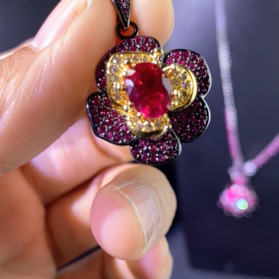 银S925镶嵌红宝石戒指