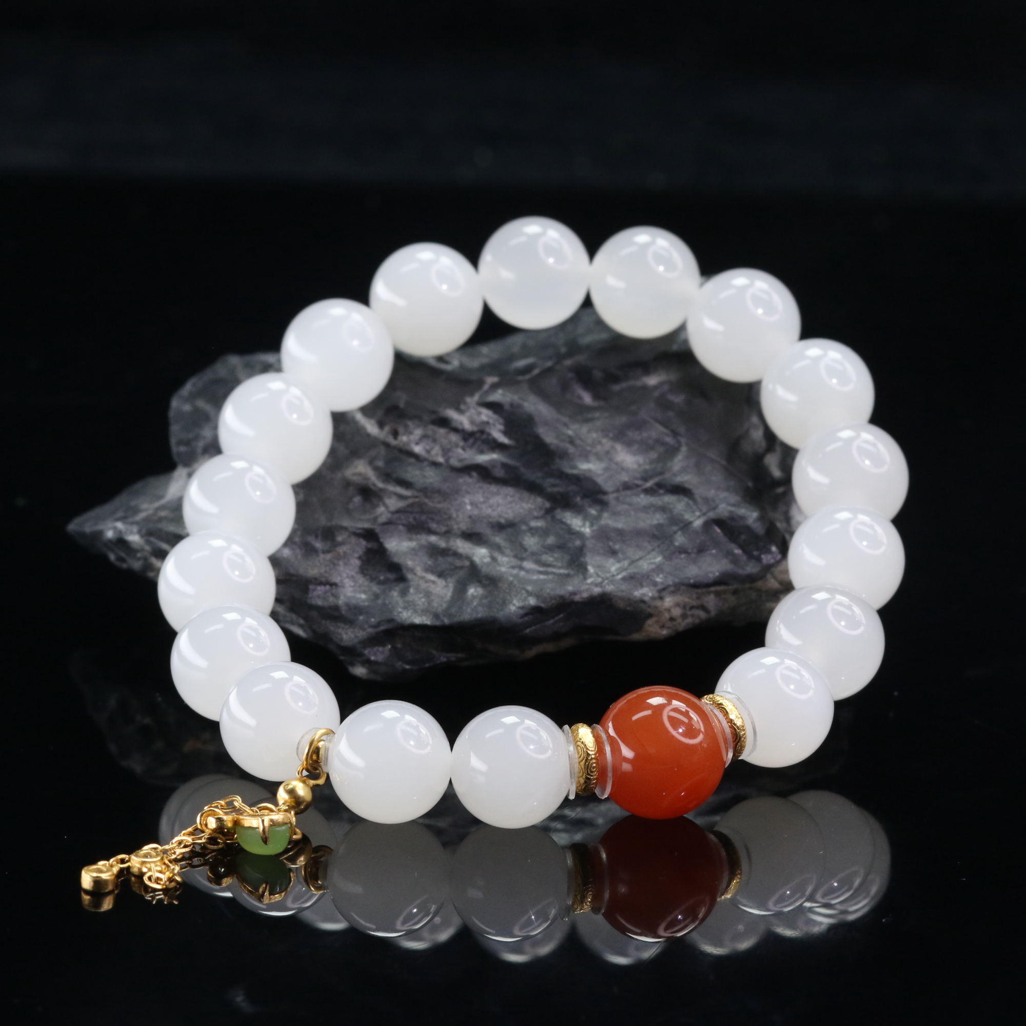 25和田玉羊脂白手串/100514北京中保拍卖