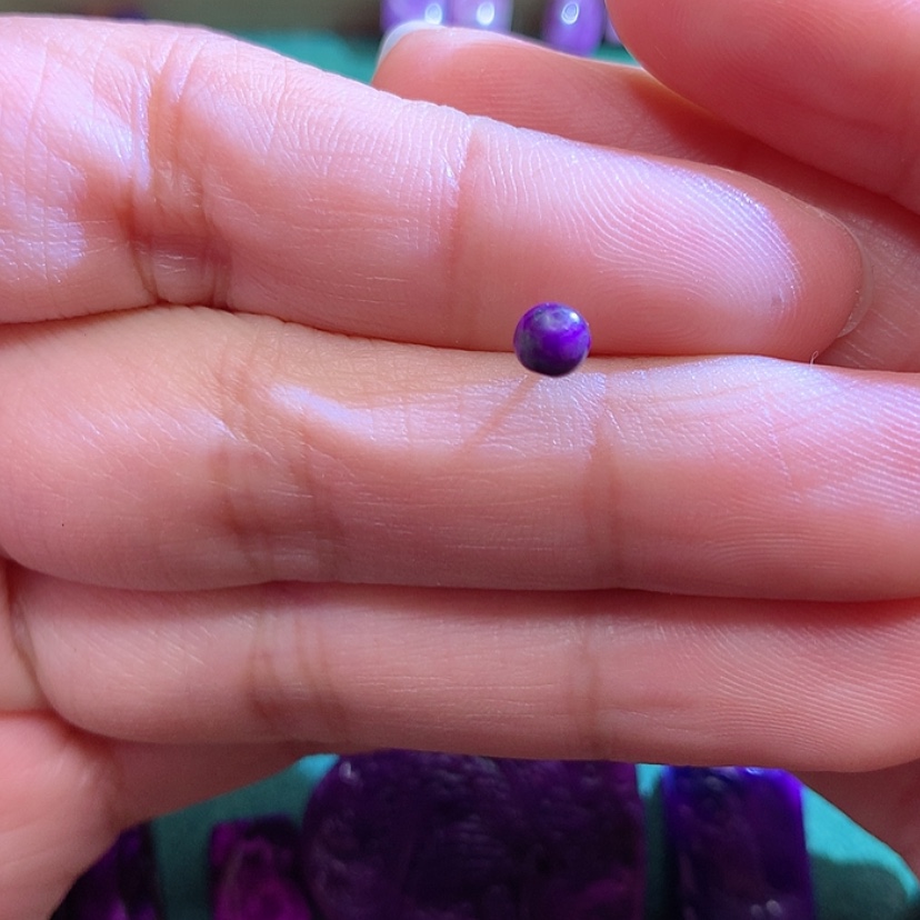 【闪购商品】苏纪石（舒俱来）耳钉银S925镶嵌是*?