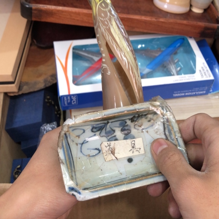 陶瓷孤品单件车里拍