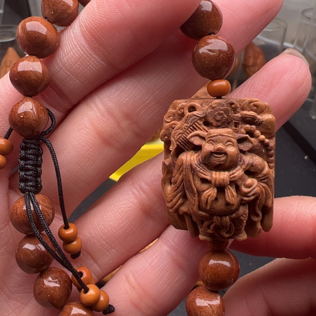 橄榄核吊坠桃核手串