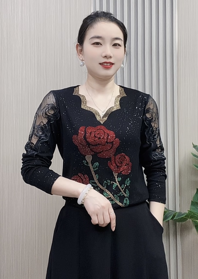 2025新款时尚烫钻V领低领修身版长袖百搭洋气中老年妈妈装