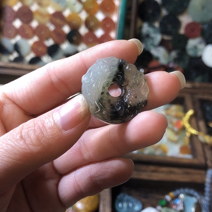 岫玉岫玉挂件未镶嵌