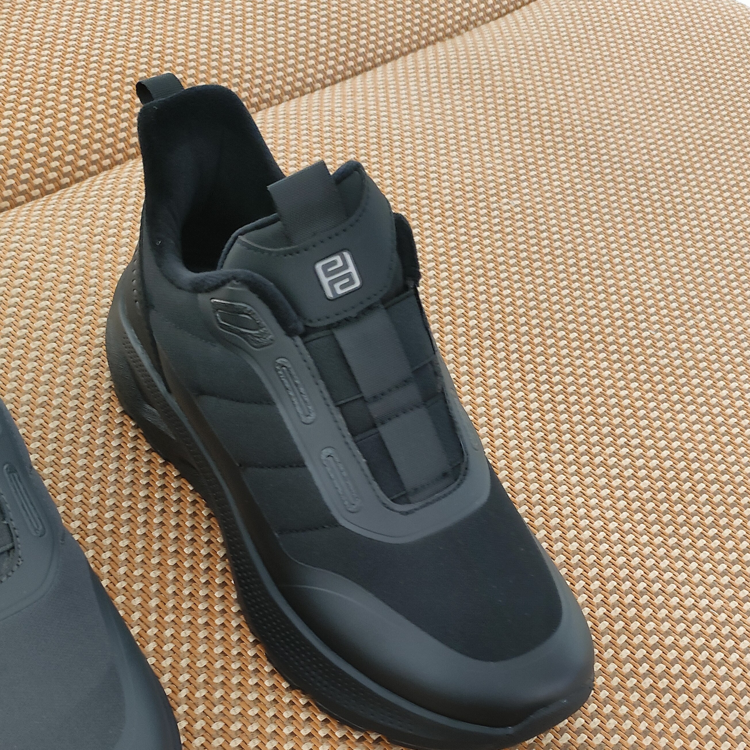 福连升25冬款运动鞋