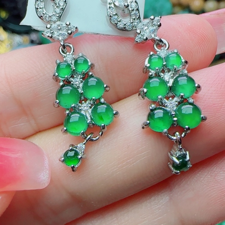 翡翠未镶嵌颈饰天然A货17