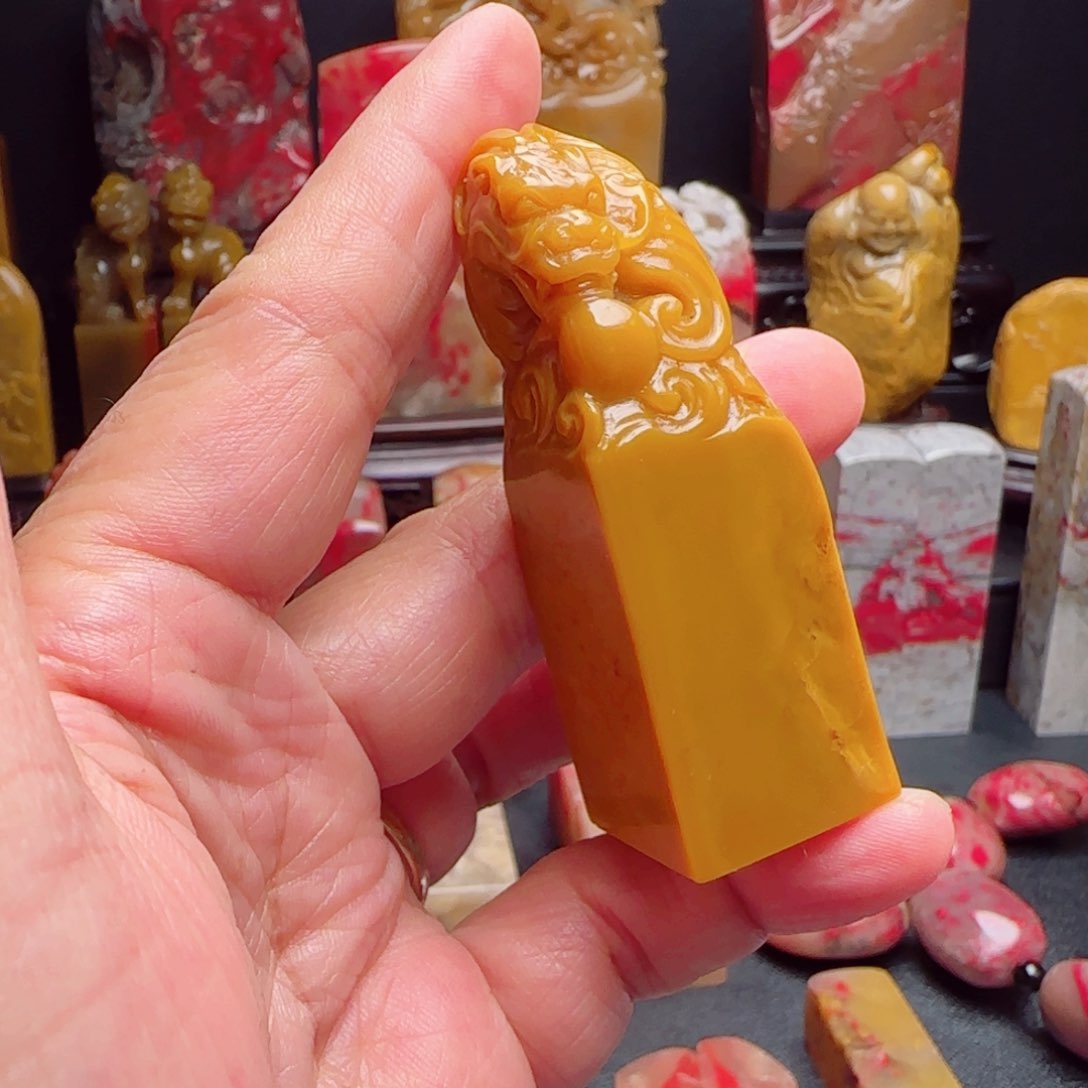 昌化石昌化田黄石