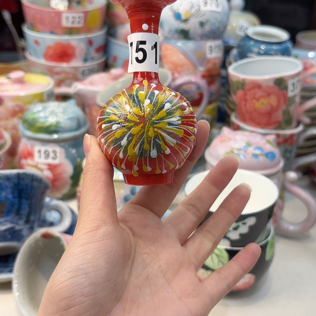 瓷片兔兔好可爱呀打