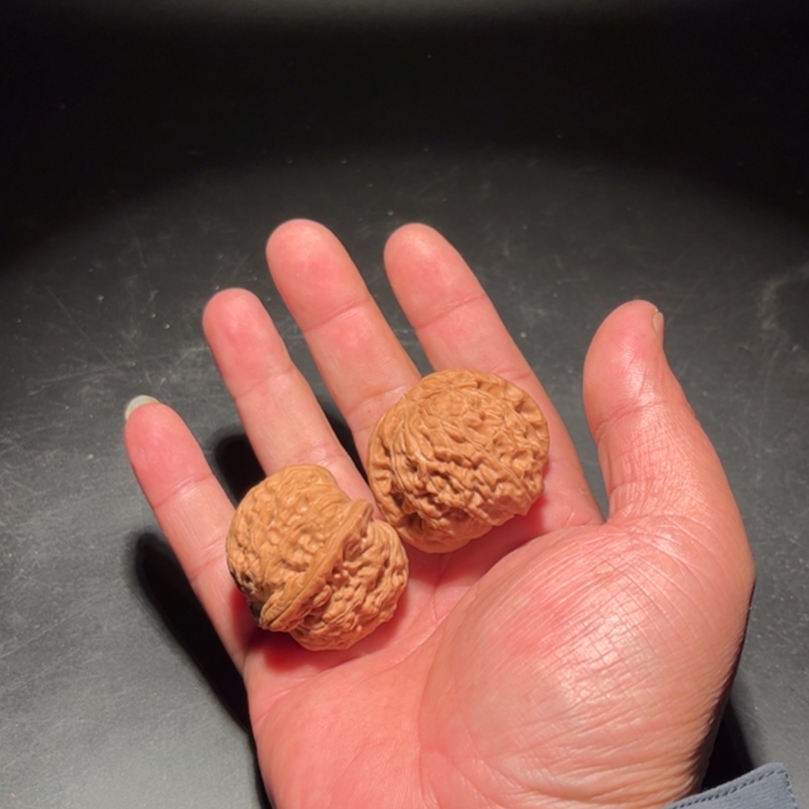 【闪购商品】万****列文玩核桃木制手把件