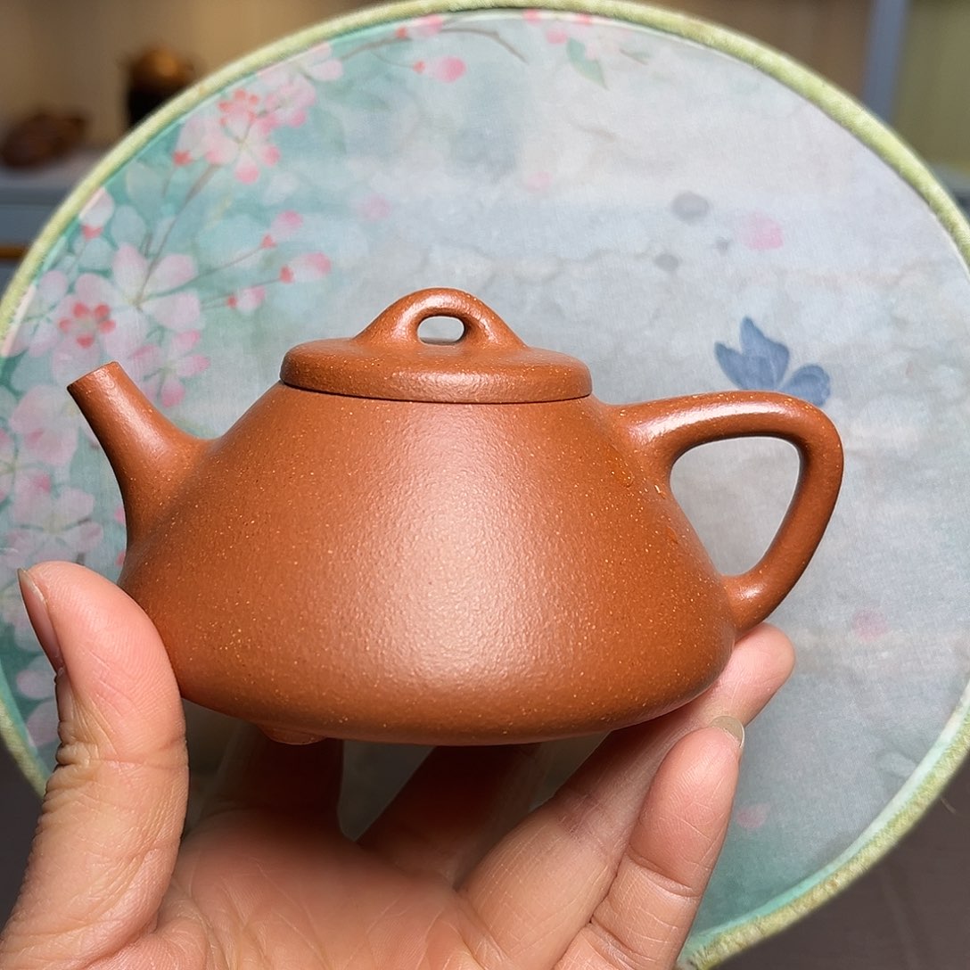 紫砂茶壶天****）手工制作