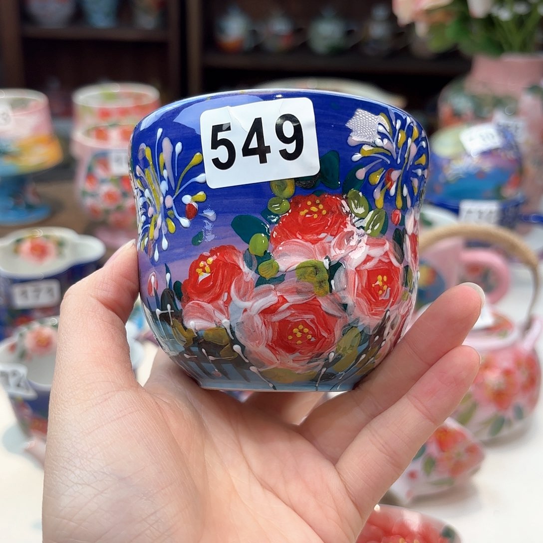 瓷片兔兔。。兔兔好帅