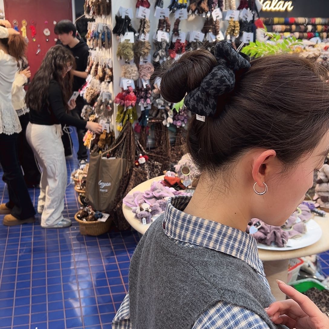 布艺铁合金丸子抓