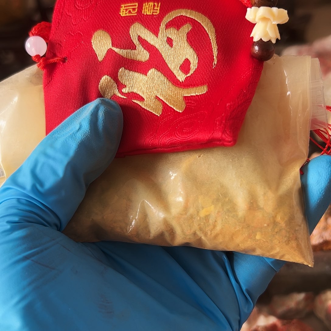 天然辰砂福利雄黄毛料