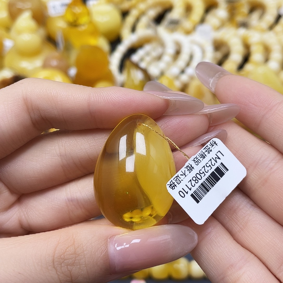 蜜蜡未镶嵌裸石水滴34✖️24✖️12mm福利