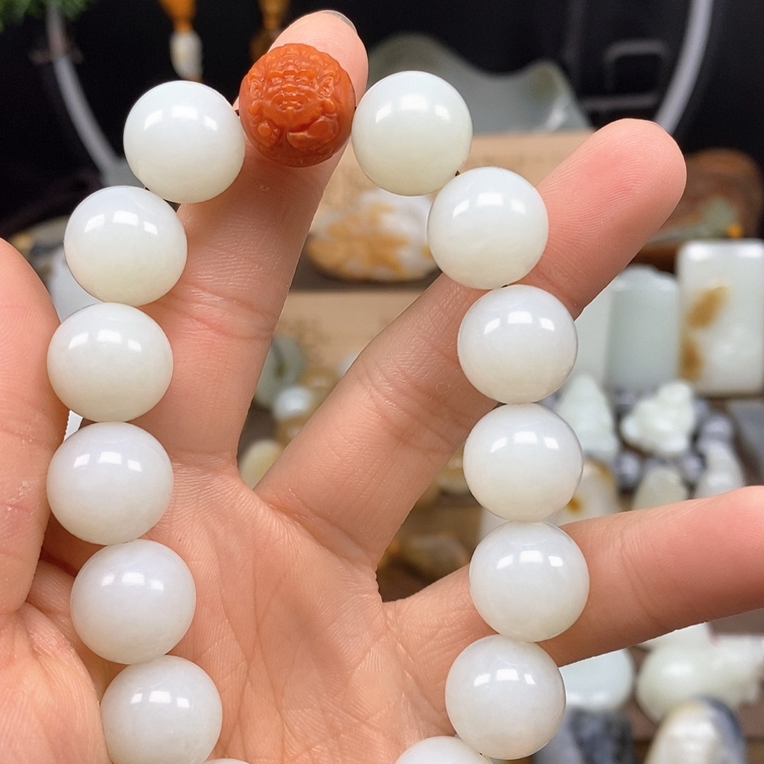 和田玉手串未镶嵌