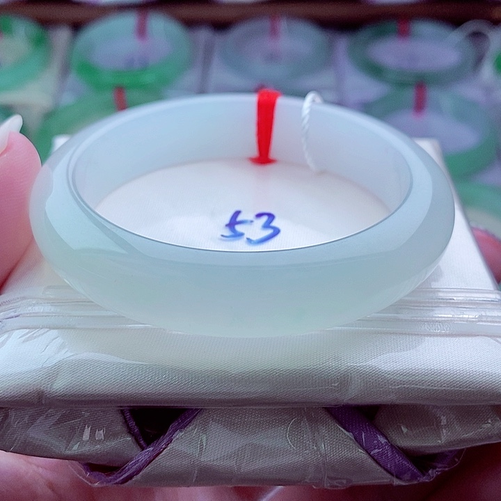 翡翠未镶嵌手镯124冰透冰胶起光白月光高贵优雅