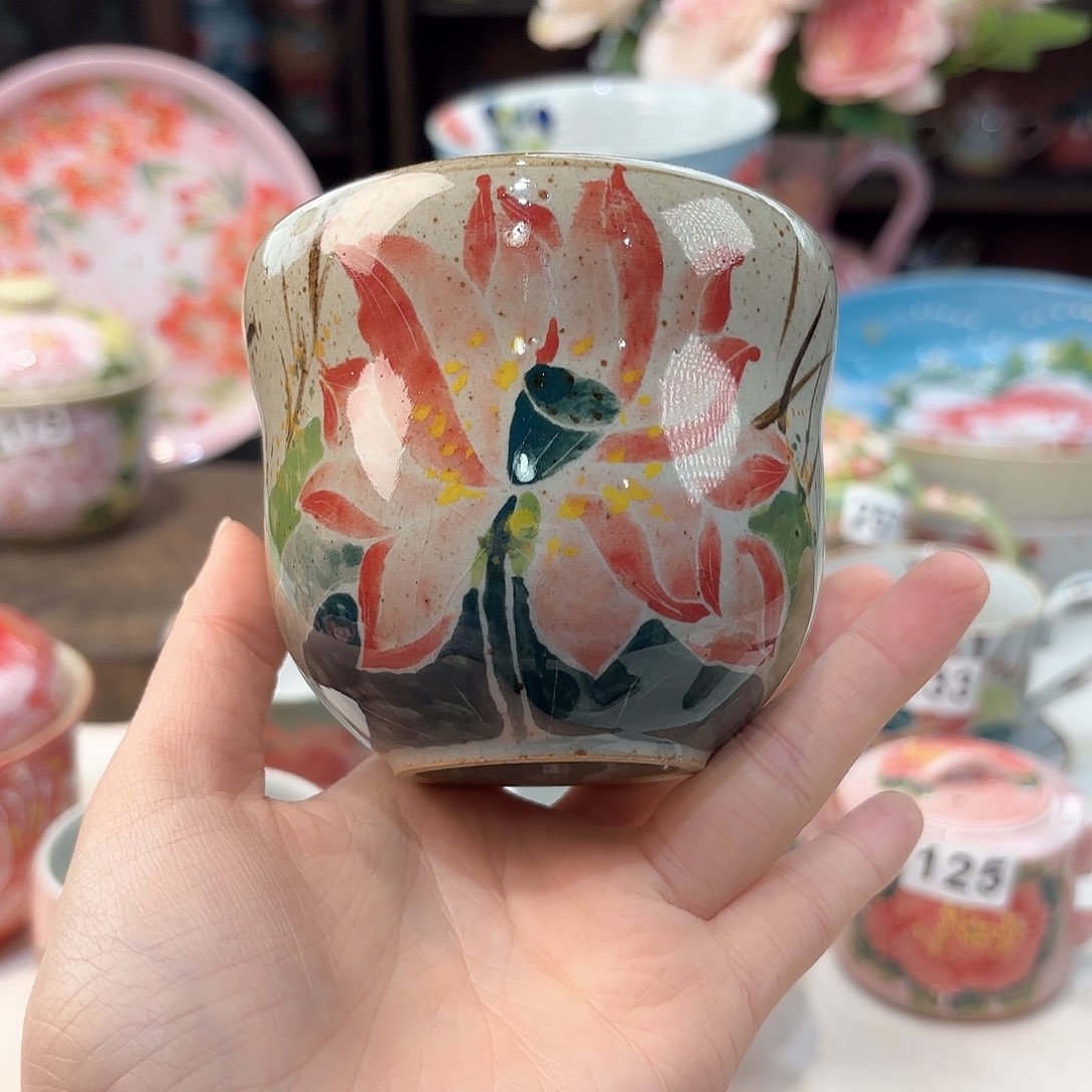 瓷片兔兔好可爱呀