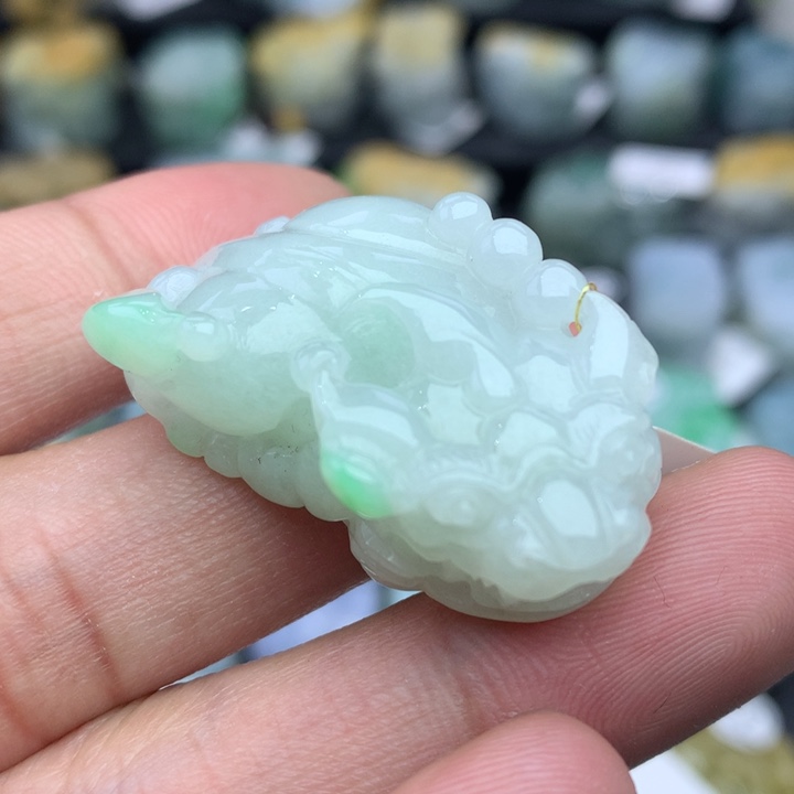 翡翠颈饰未镶嵌天然缅甸A货翡翠貔貅吊坠