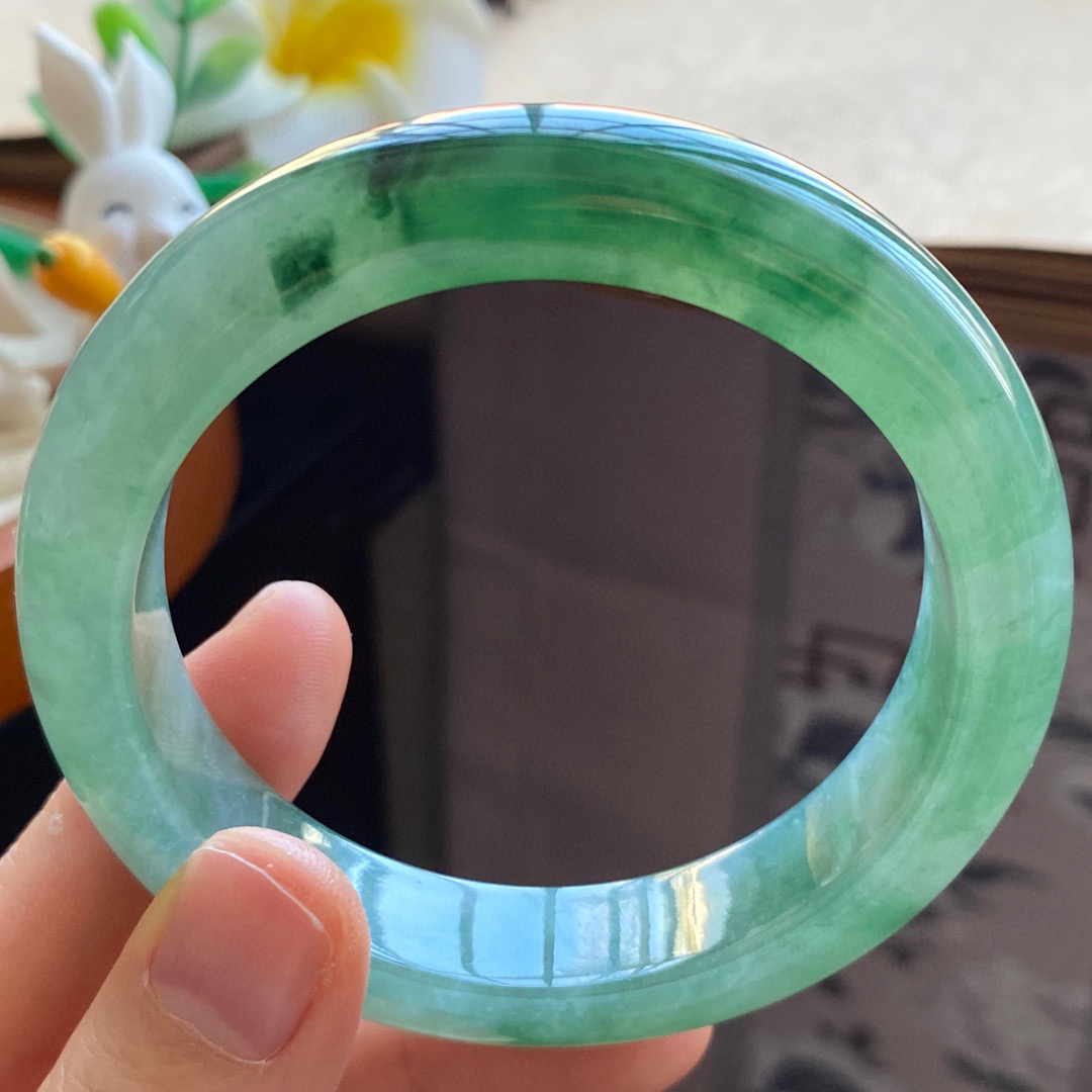 2.9批448号手镯54-12.6-8.7翠绿色正圈！颜色清爽大气！