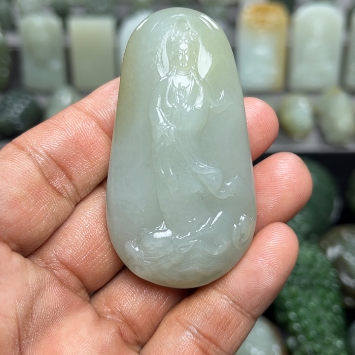 和田玉挂件未镶嵌高****❓