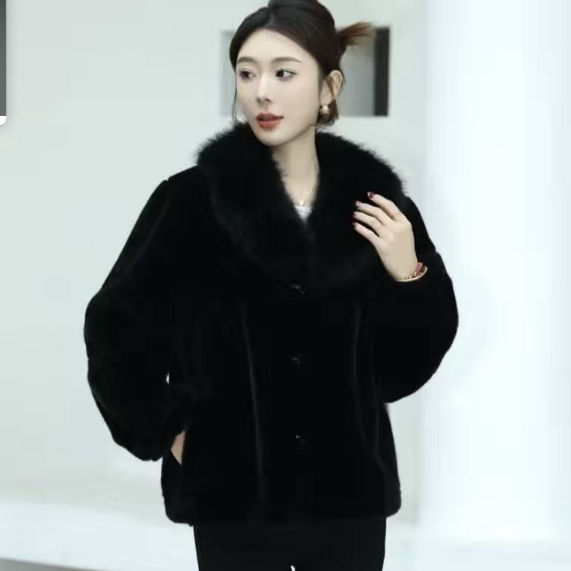 2025秋冬新款毛领款欧貂绒短款女外套