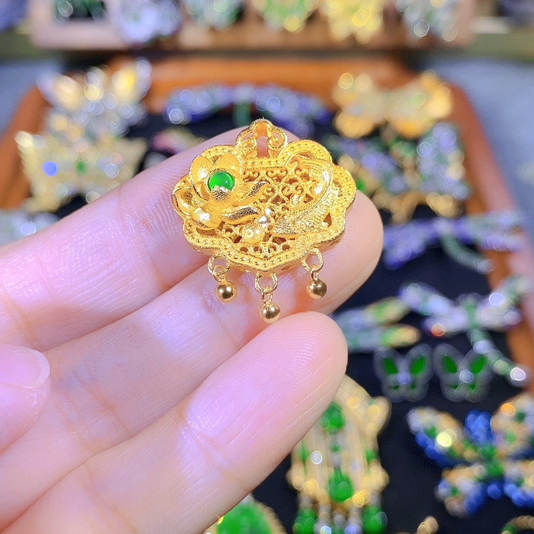 颈饰银S925镶嵌翡翠