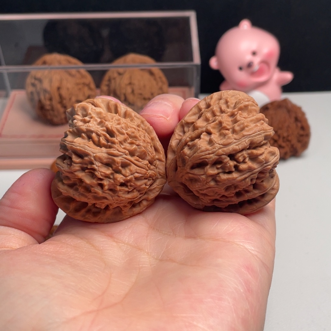 文玩核桃吊坠天使白狮子