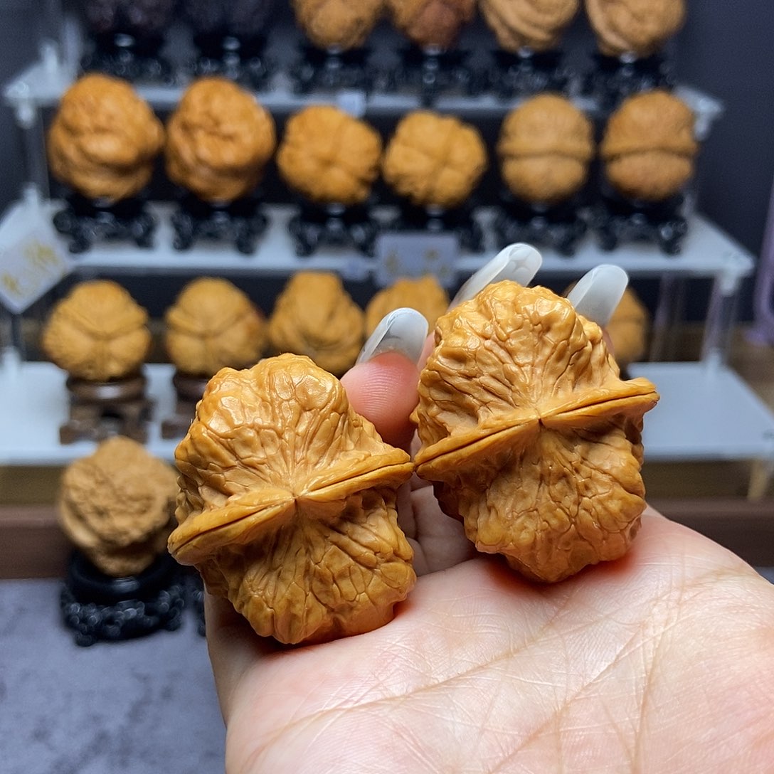 文玩核桃把件3…………10mm