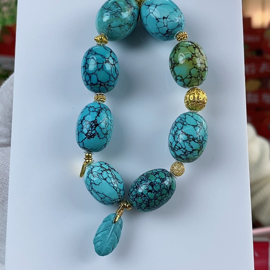 绿松石珠宝奇石18K金镶嵌