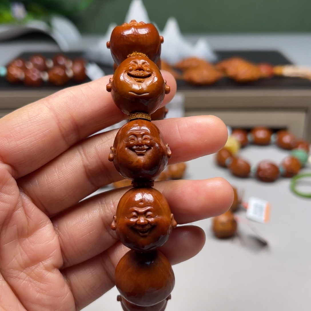 吊坠橄榄核笑佛手串，发新的
