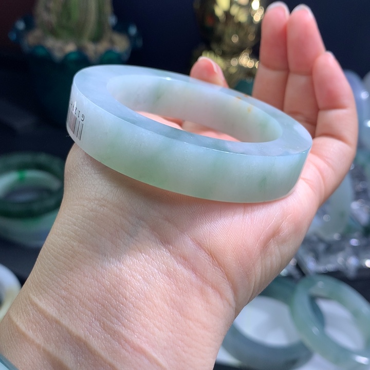 定制翡翠未镶嵌缅甸翡翠缅甸a货翡翠手镯