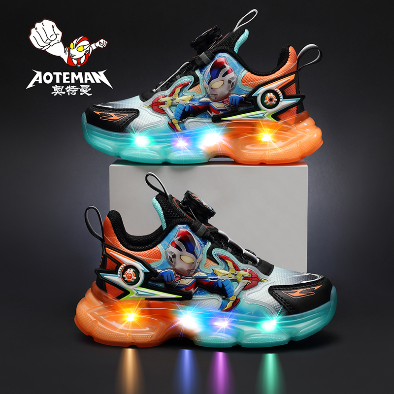 奥特曼正品童鞋2026春季发光鞋防滑软底男孩女孩旋转纽扣运动鞋子