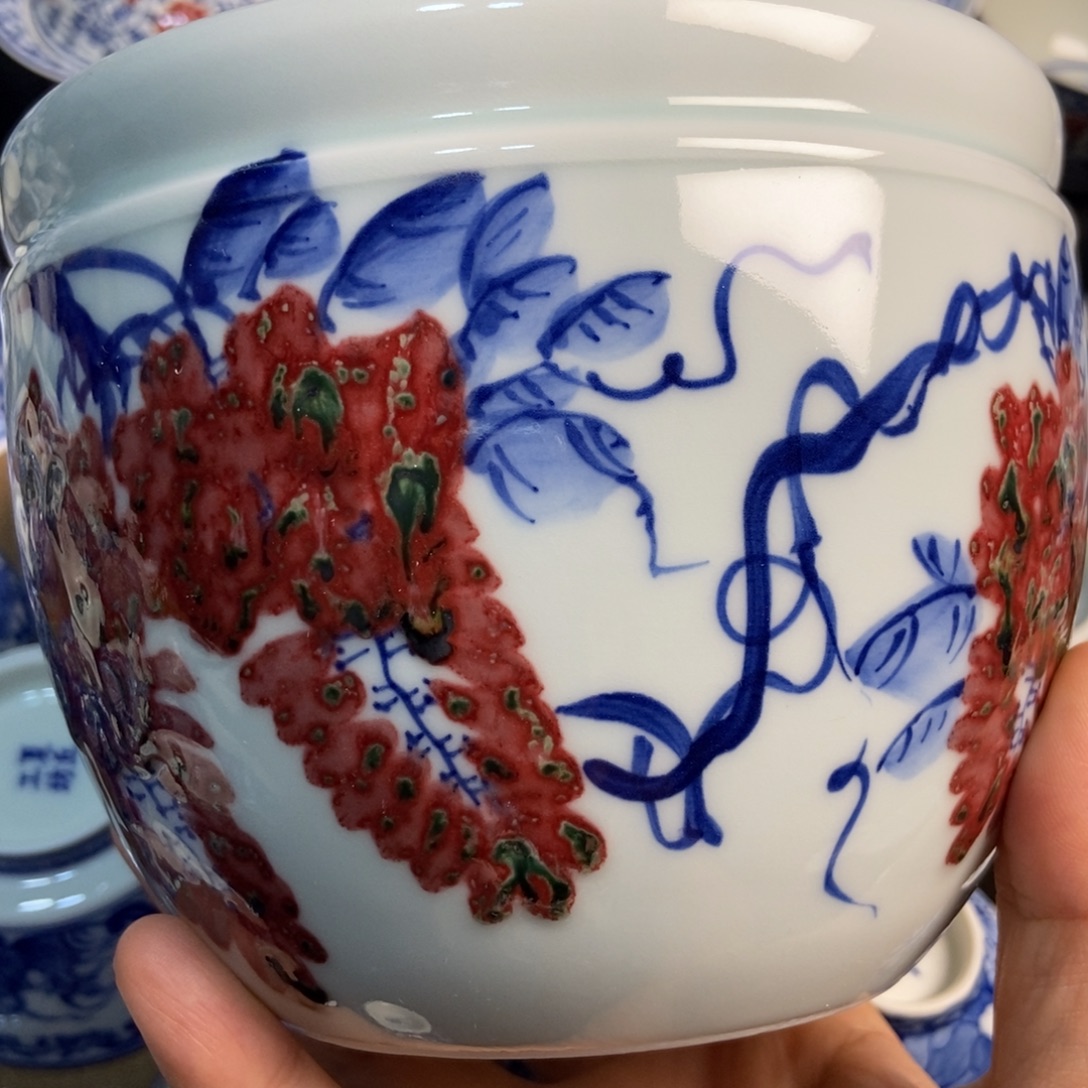 陶瓷瑕疵品大水缸