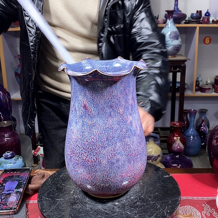 瓶中国神垕精品钧瓷