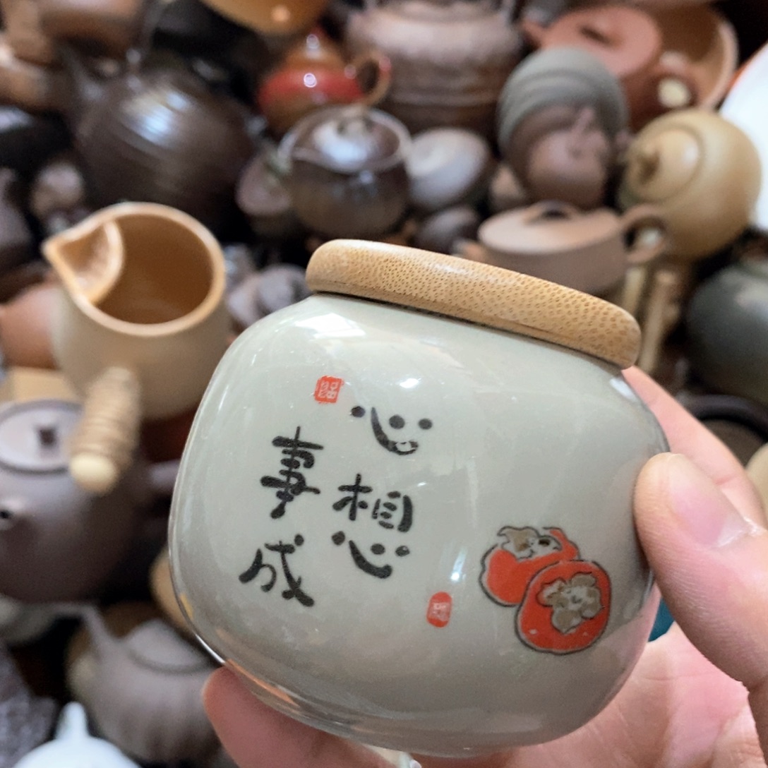 瓷片然后又要在这里去看看