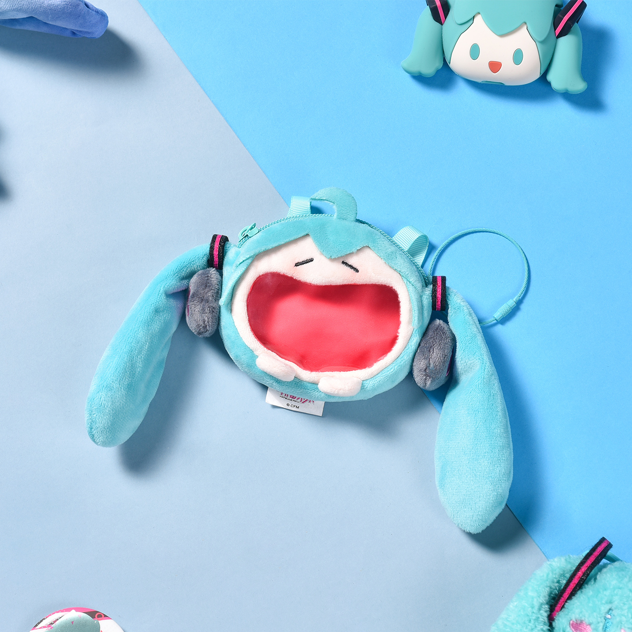 bilibili2024新品miku初音未来可爱体UWA系列痛包耳机包正版周边