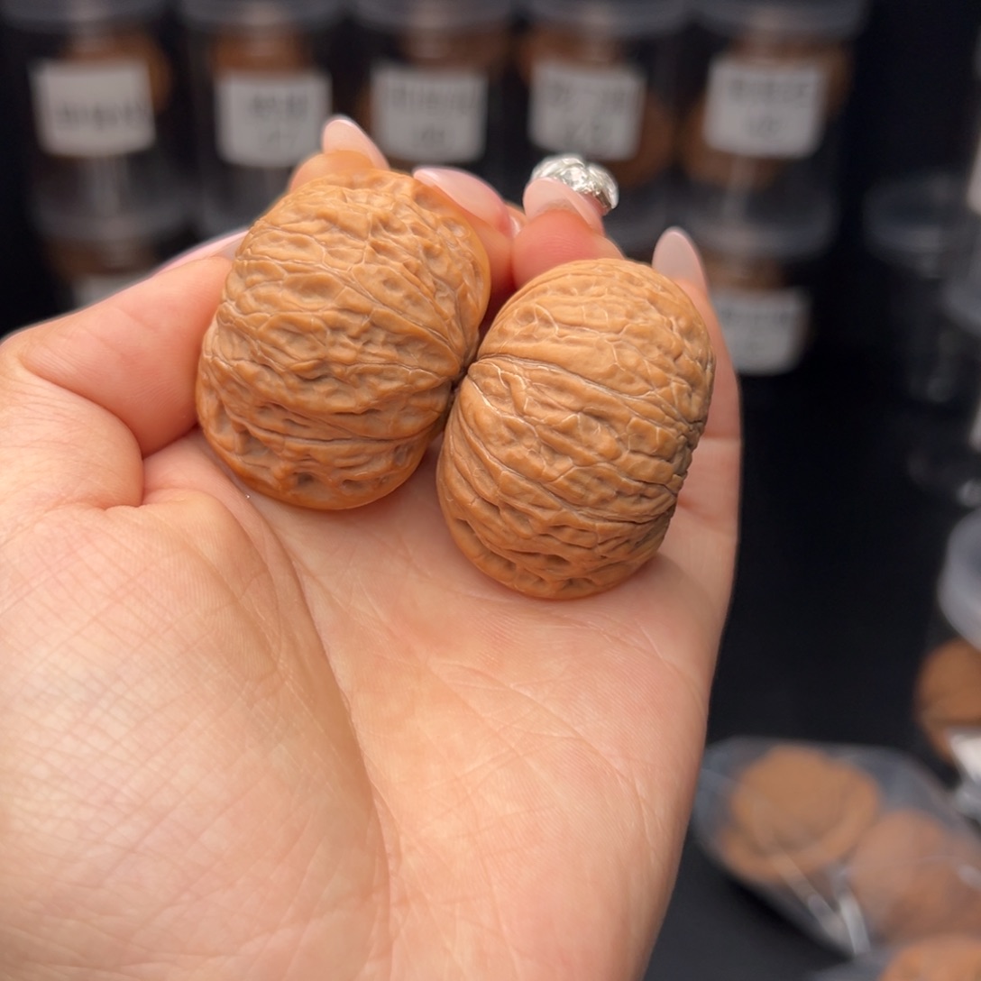 文玩核桃吊坠王*板铁锤