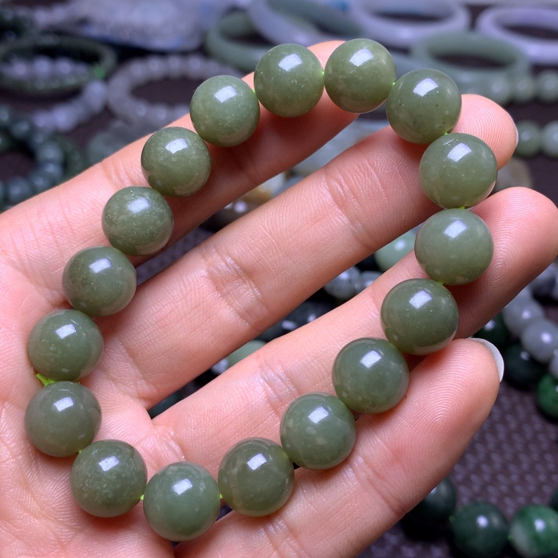 未镶嵌手串和田玉