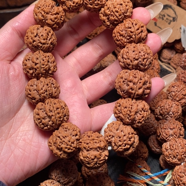 金刚菩提手串?*梅花蜂窝089