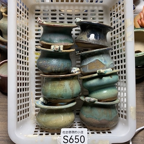 紫砂花盆650微瑕品口径4到5左右