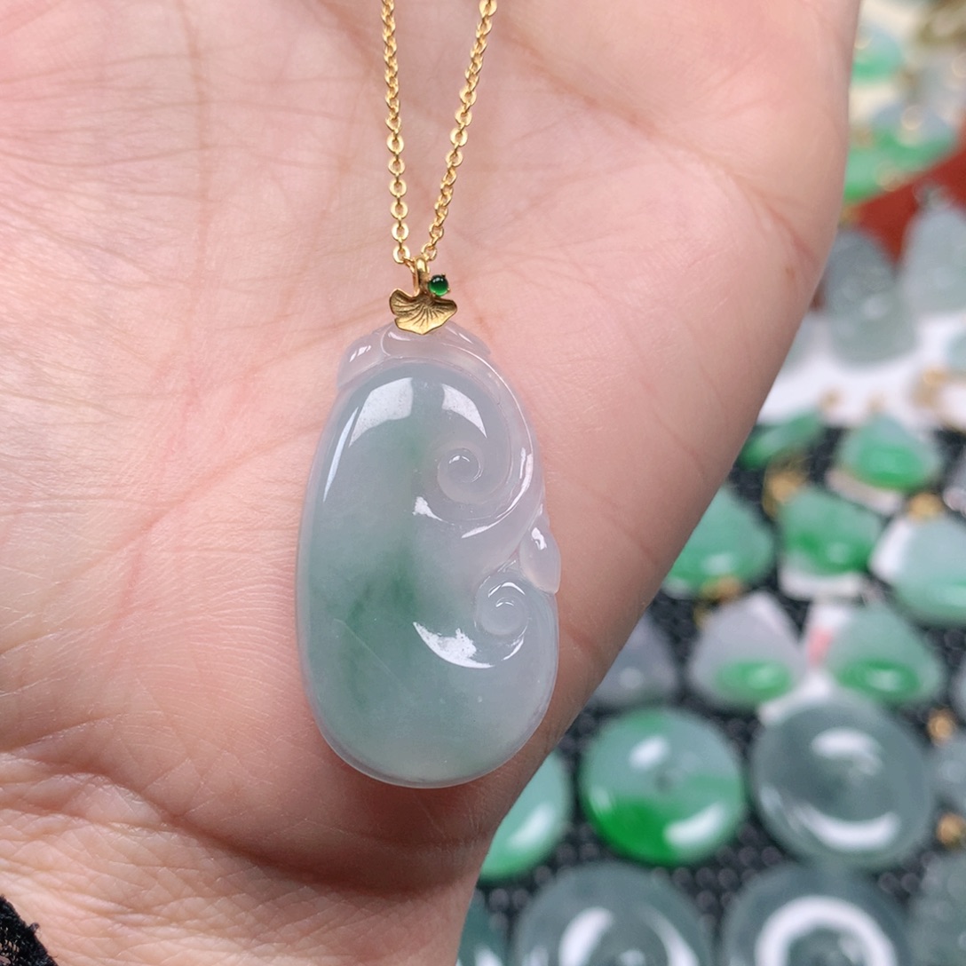 【闪购商品】翡翠吊坠(不含链)18K金镶嵌