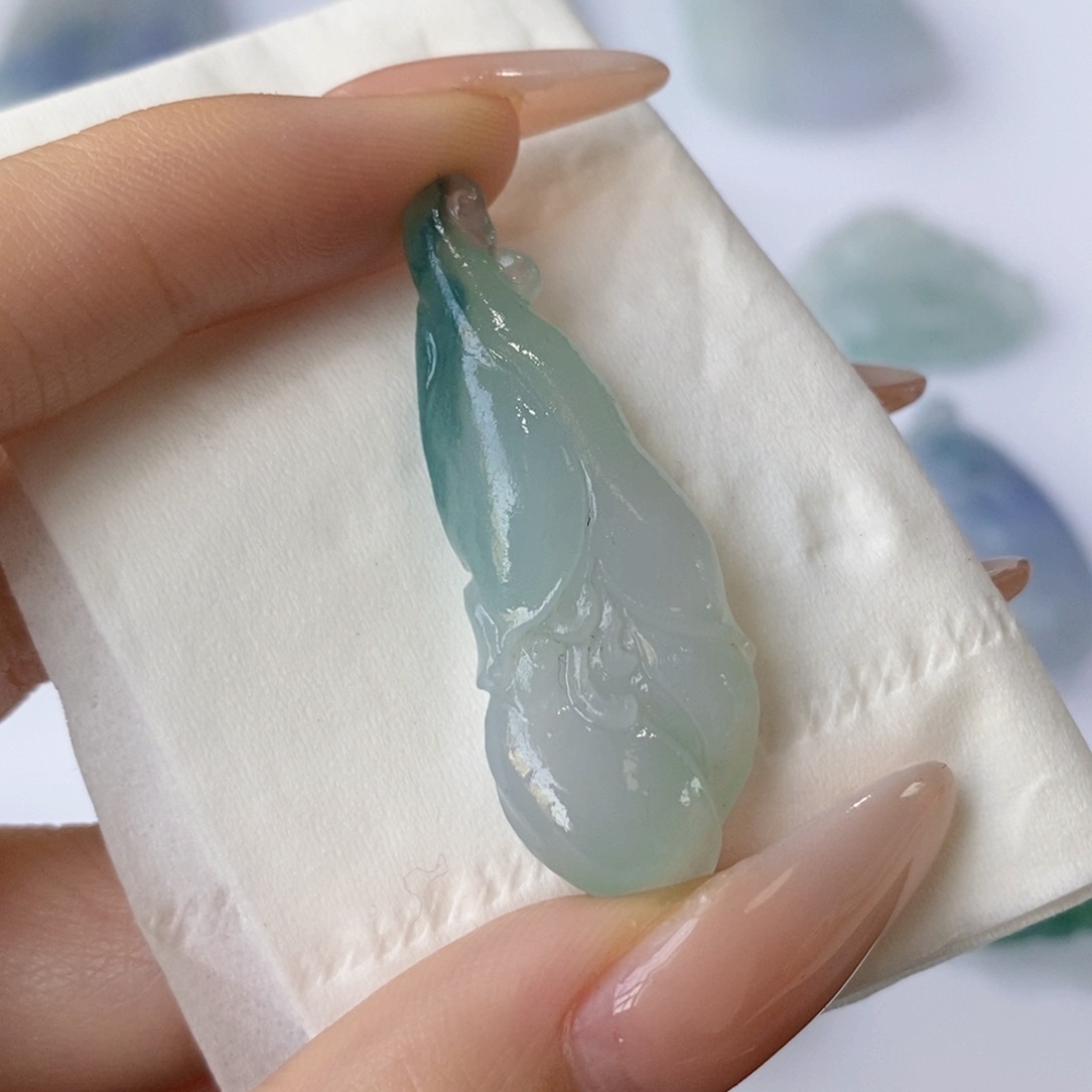 未镶嵌定制翡翠玉兰花