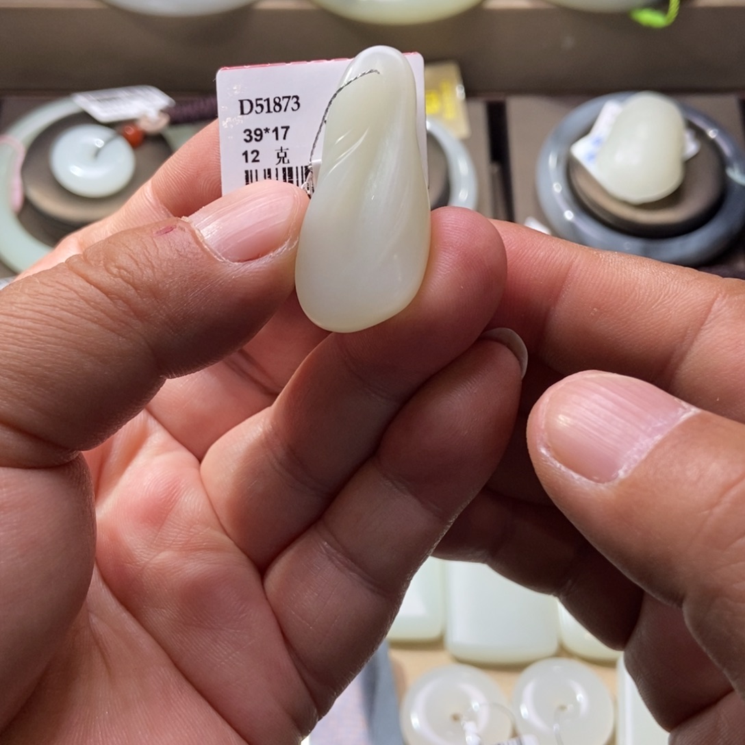和田玉（白玉）未镶嵌颈饰