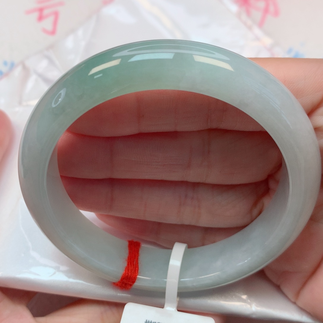 翡翠手镯未镶嵌57.8圈