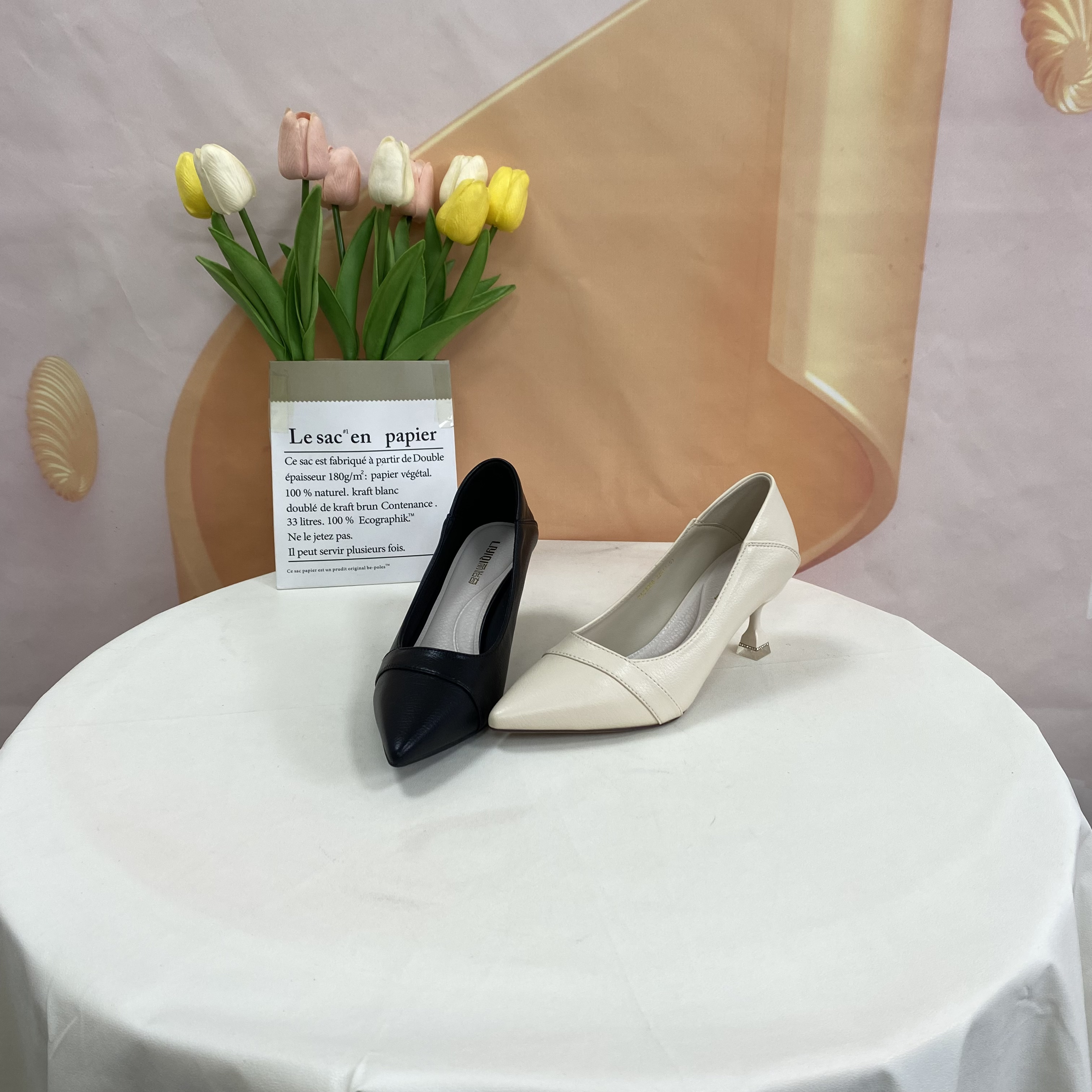 8058春秋新款时尚气质百搭细跟单鞋F