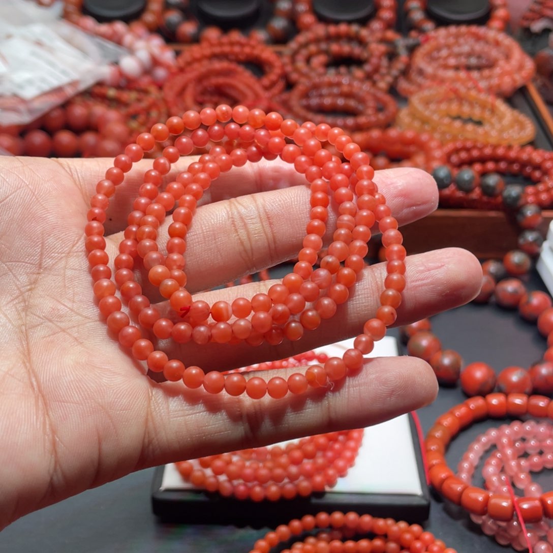 南红玛瑙手链未镶嵌