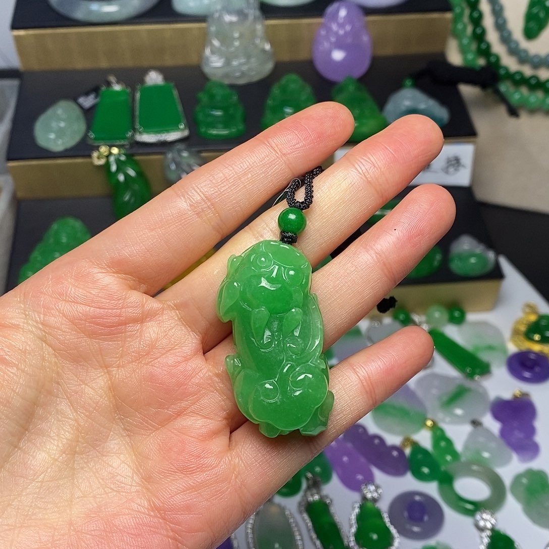 翡翠未镶嵌颈饰翡翠未镶嵌吊坠非a1