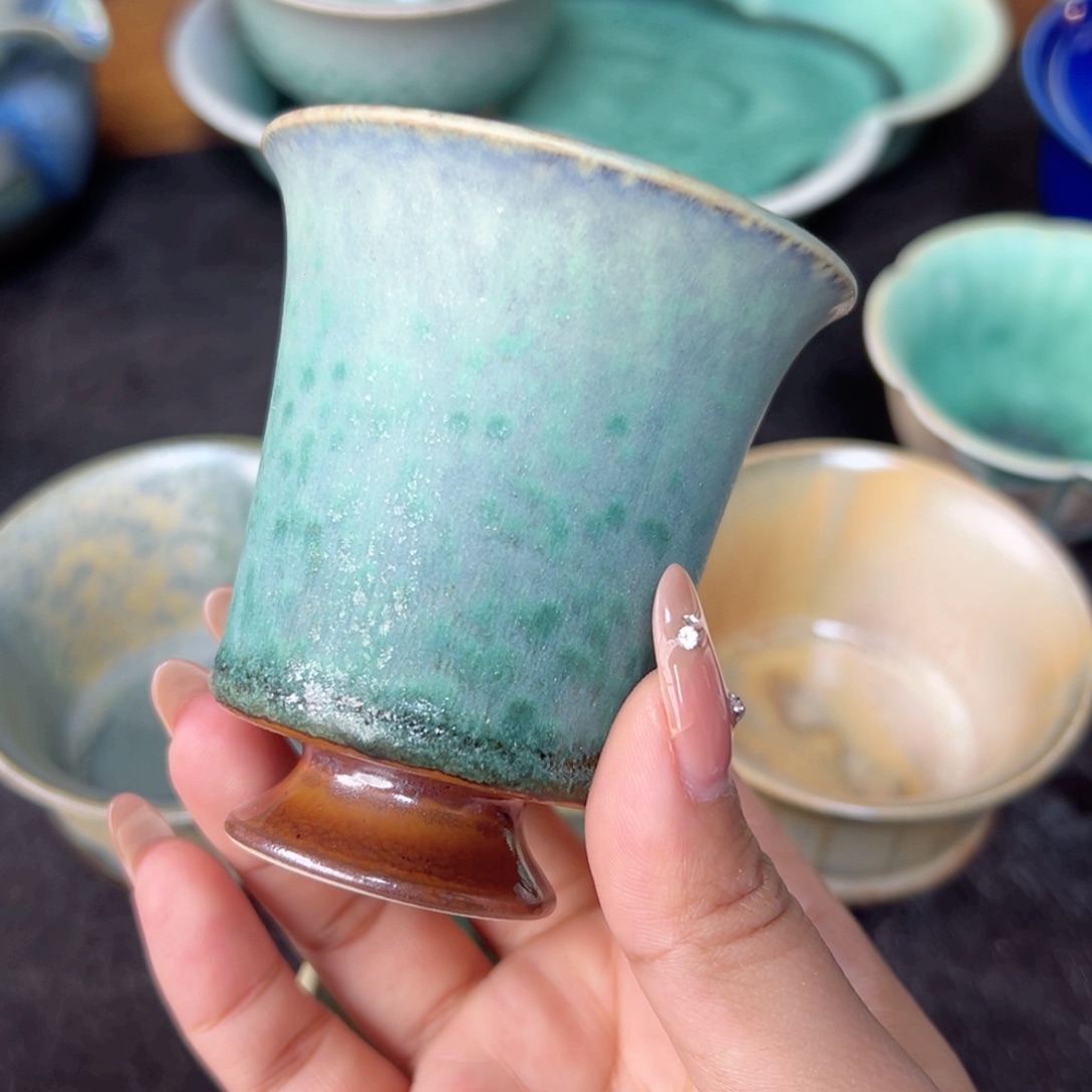 碟子*，杯杯杯杯杯杯杯杯杯