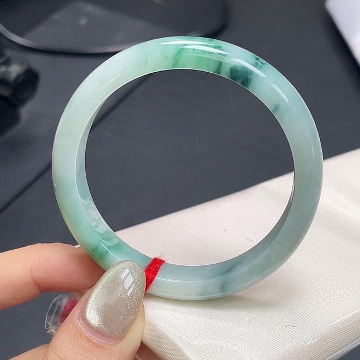 翡翠未镶嵌手镯53正圈