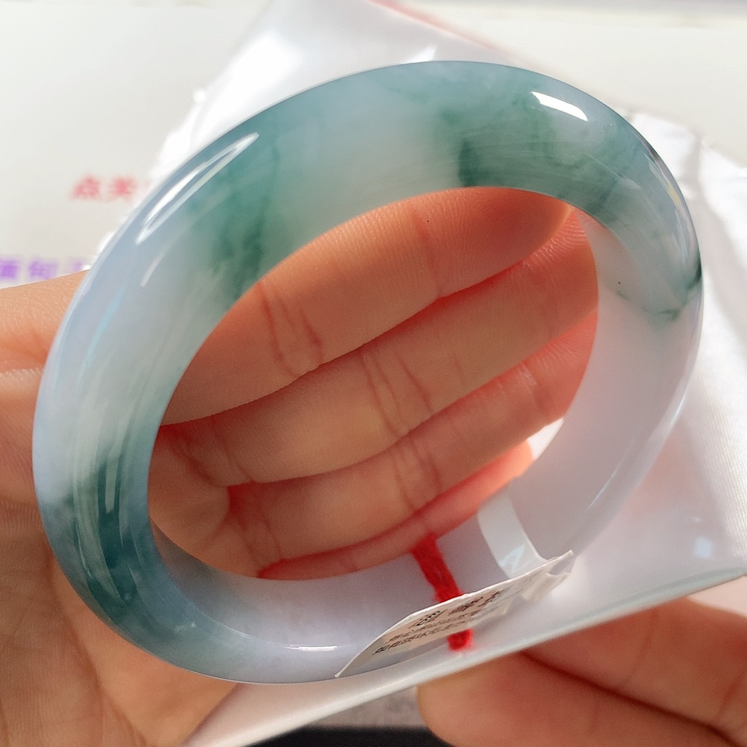 翡翠手镯未镶嵌 正圈①⑥③