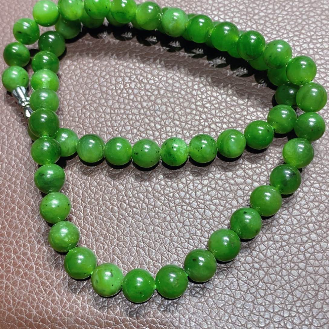 和田玉（碧玉）颈饰未镶嵌刚*